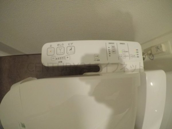 江坂プライマリーワン