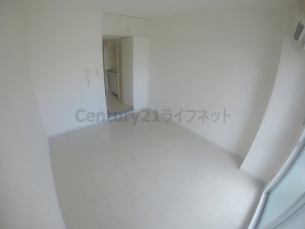 大阪市淀川区東三国５丁目のマンション