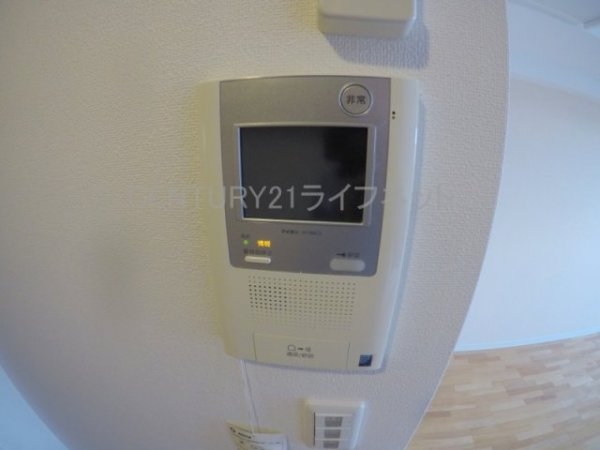 セレニテ江坂四番館