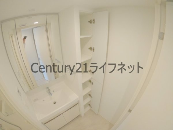 コンフォリアリヴ南森町Q