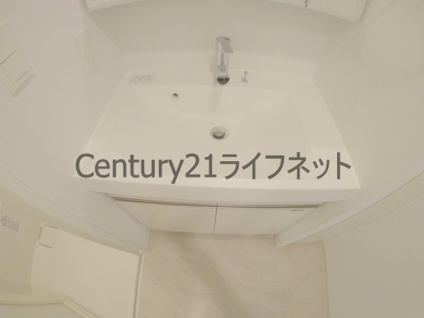コンフォリアリヴ南森町Q