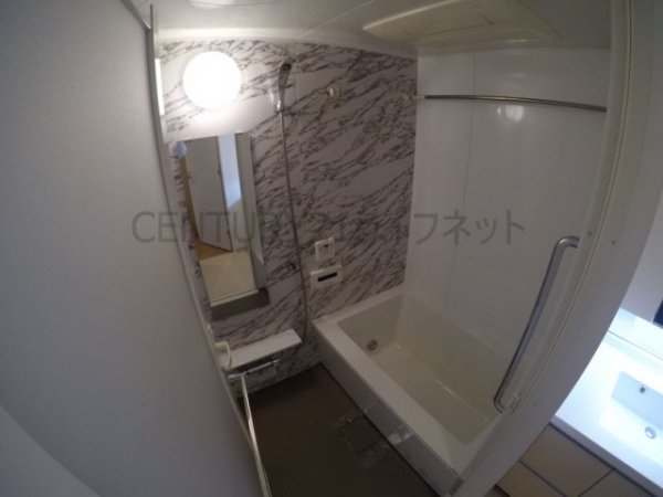 アパートメンツ江坂