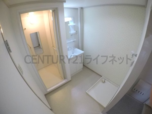 大阪市淀川区十三本町２丁目のマンション