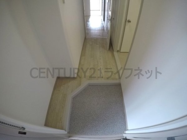 大阪市淀川区十三本町２丁目のマンション