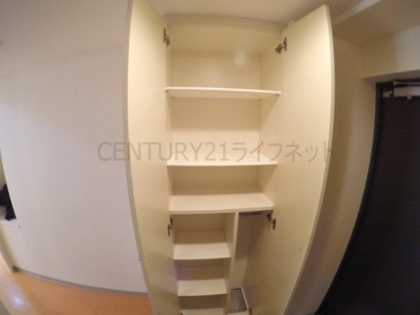 ドゥーエ江坂1