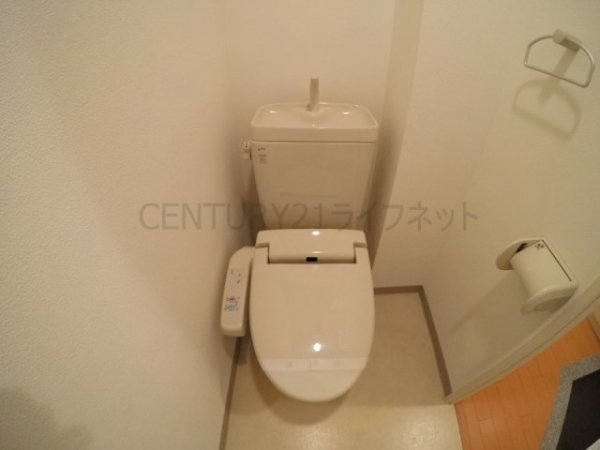 ドゥーエ江坂1