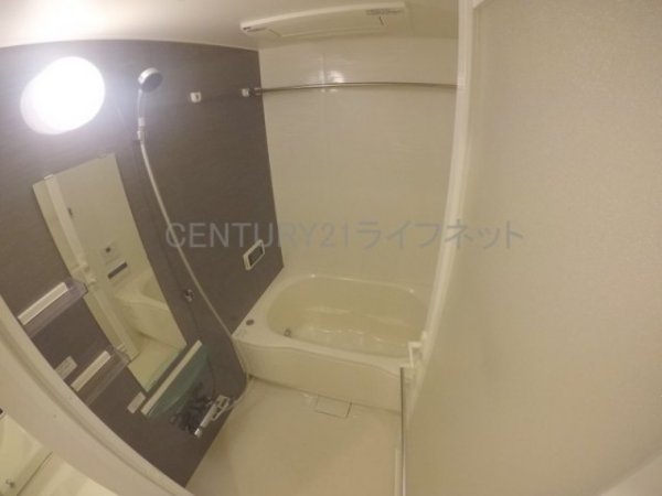 アーバネックス江坂広芝