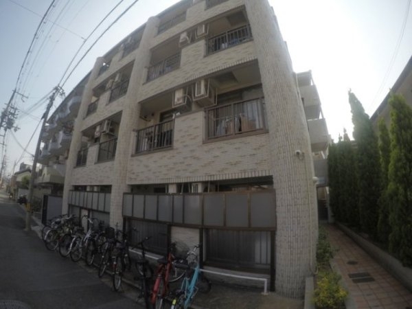 吹田市垂水町２丁目のマンション