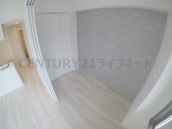 セレニテ江坂アリア
