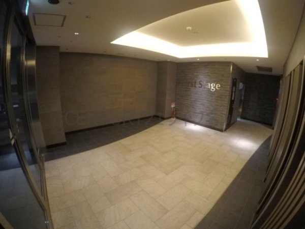 ファーストフィオーレ江坂垂水町