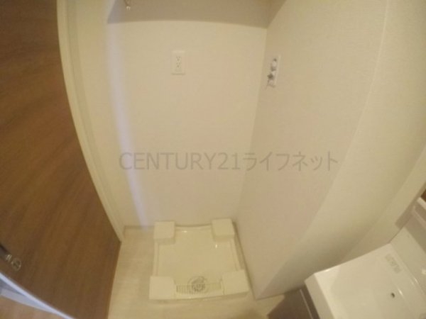 ファーストフィオーレ江坂ガーデン