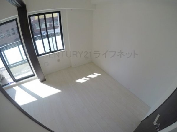ソルレヴェンテ江坂広芝町
