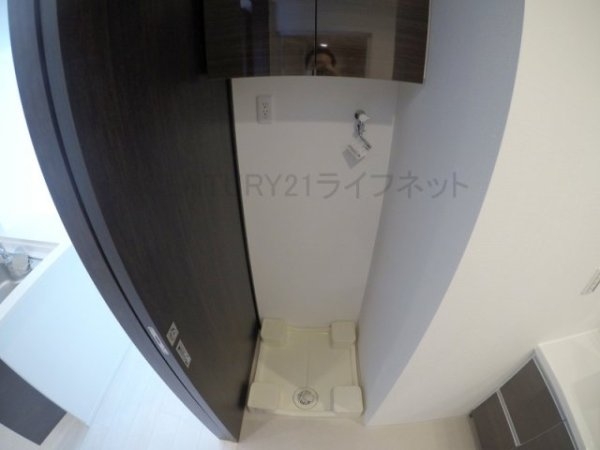 ソルレヴェンテ江坂広芝町