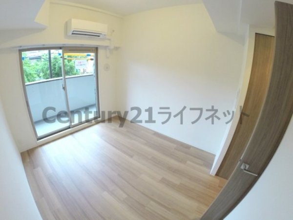 プレサンス新大阪ザシティ