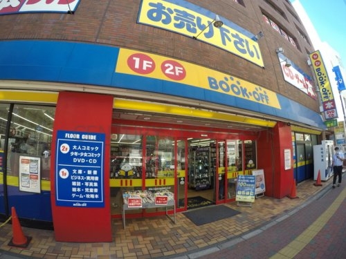 レフィーナカルム江坂(BOOKOFF(ブックオフ)江坂駅前店)