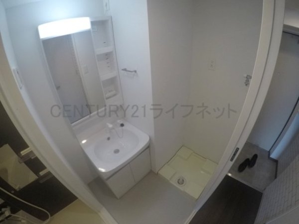 ライブガーデン江坂8