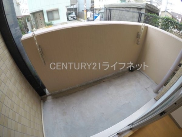 大阪市淀川区東三国４丁目のマンション