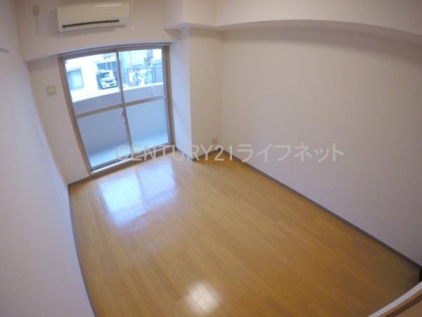 大阪市淀川区東三国４丁目のマンション