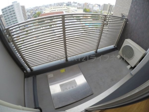 吹田市垂水町３丁目のマンション