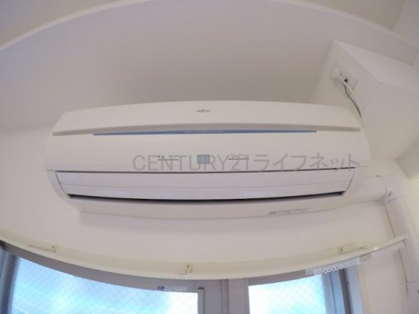 ドゥーエ江坂1