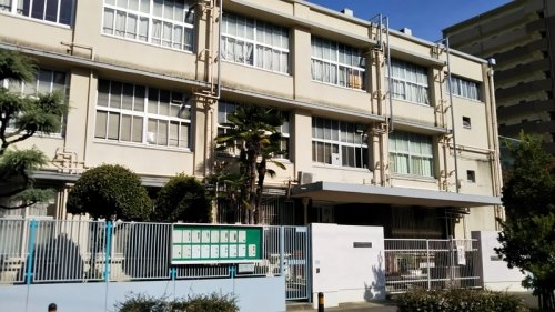 グランヴィラッセ北梅田(大阪市立豊崎中学校)