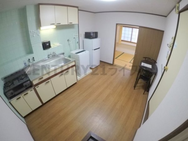 大阪市淀川区西三国２丁目のマンション