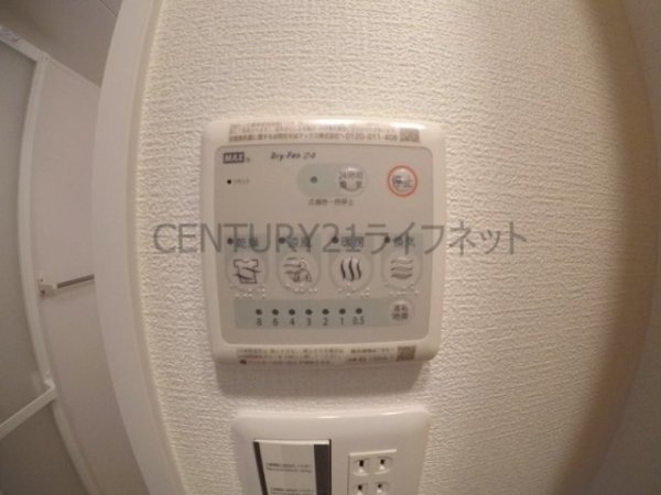 アドバンス江坂ラシュレ