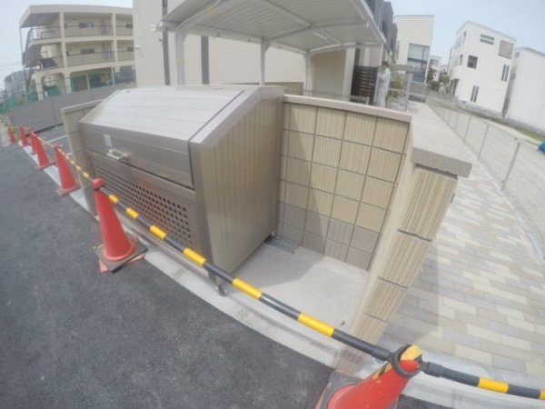 グラッドネス江坂