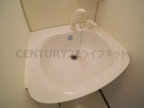 ファーストワン江坂
