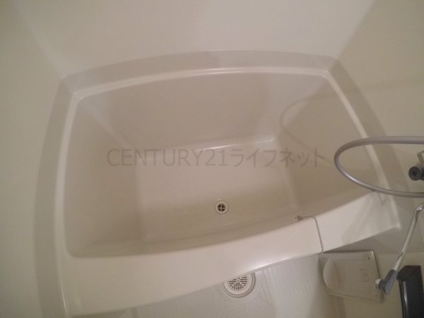 プレサンス塚本アクミリオン
