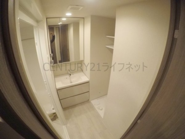 シーズンフラッツ中崎