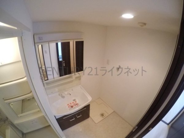 グランシス江坂