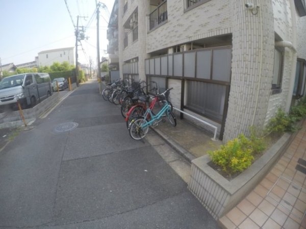 吹田市垂水町２丁目のマンション