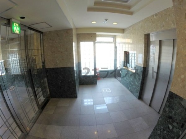 大阪市淀川区東三国４丁目のマンション