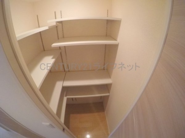 吹田市豊津町のマンション