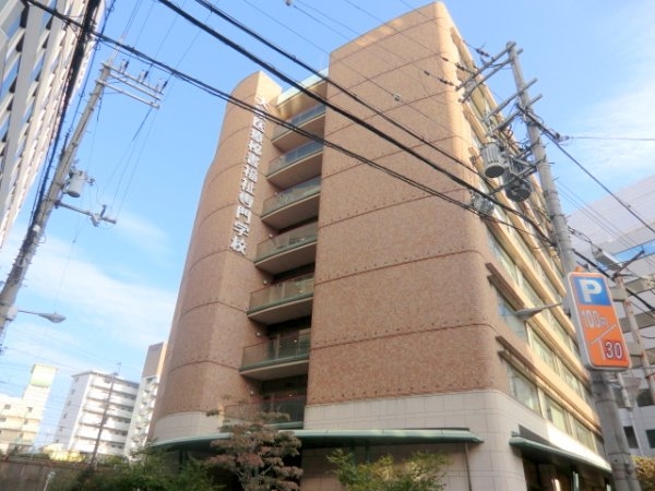 エスリード新大阪ヴェルデ(大阪医療秘書福祉専門学校)