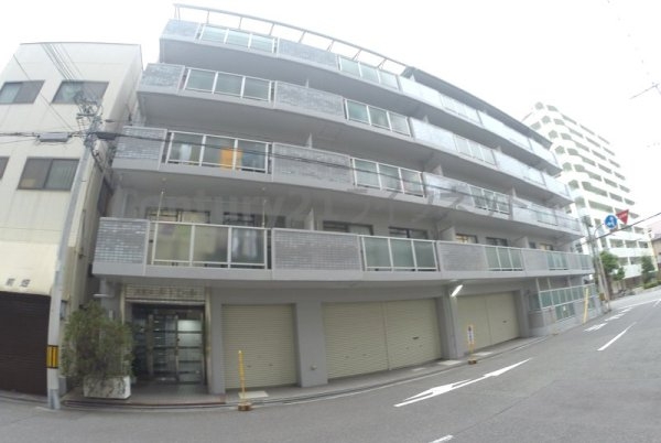 大阪市北区中津４丁目のマンション