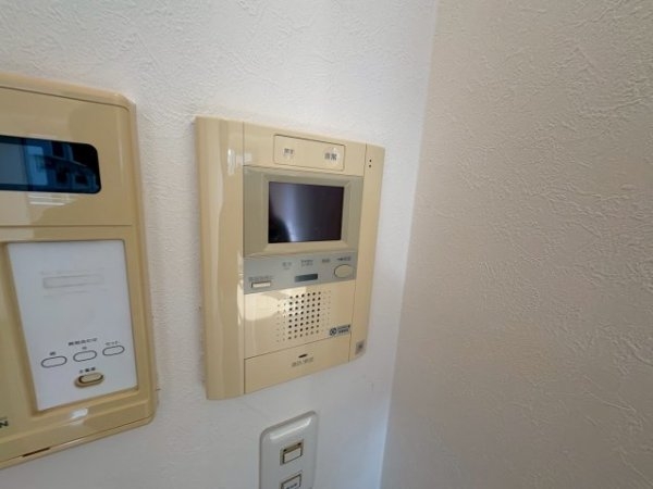 大阪市淀川区十三東１丁目のマンション