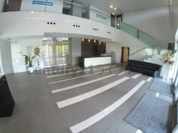 大阪市淀川区十三東１丁目のマンション