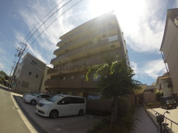 サンロイヤル新大阪