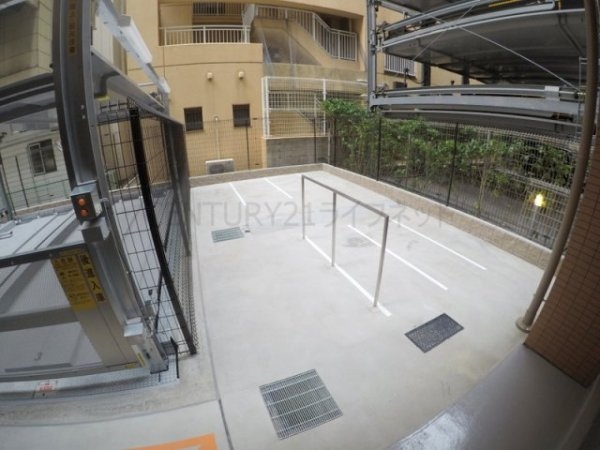 吹田市豊津町のマンション