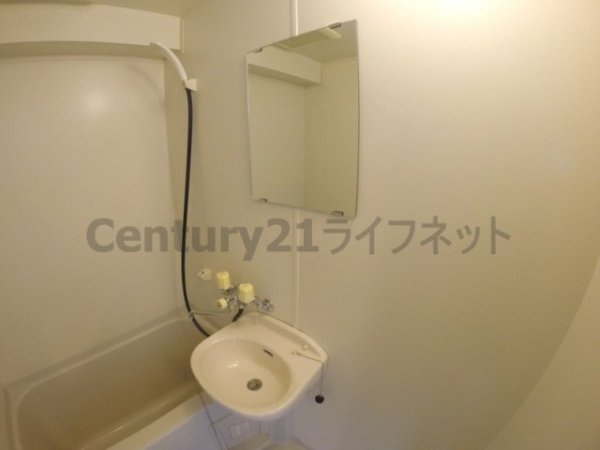 大阪市淀川区東三国１丁目のマンション