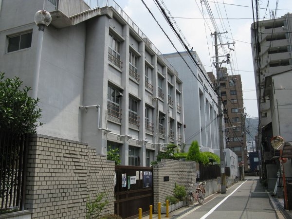 クレストコート堂島(大阪市立福島小学校)