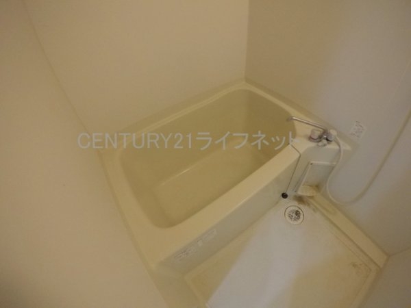 エスフォート江坂フィオーレ