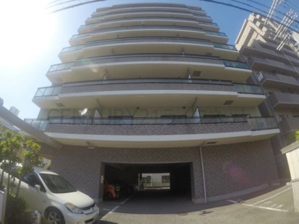 吹田市垂水町３丁目のマンション