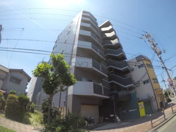 LEON新大阪