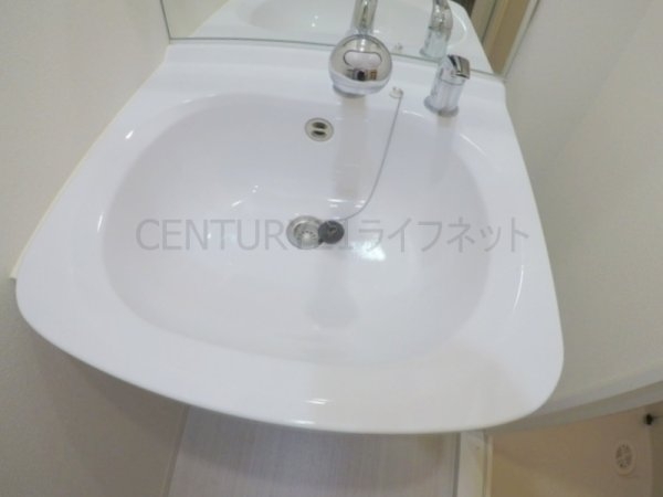 プレサンス新大阪ザシティ