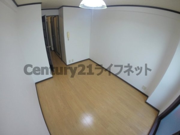 新大阪ホワイティ土井マンション