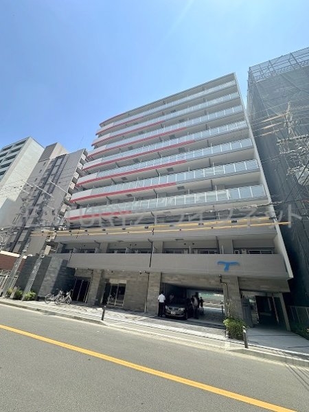 セレニテ江坂ミラク