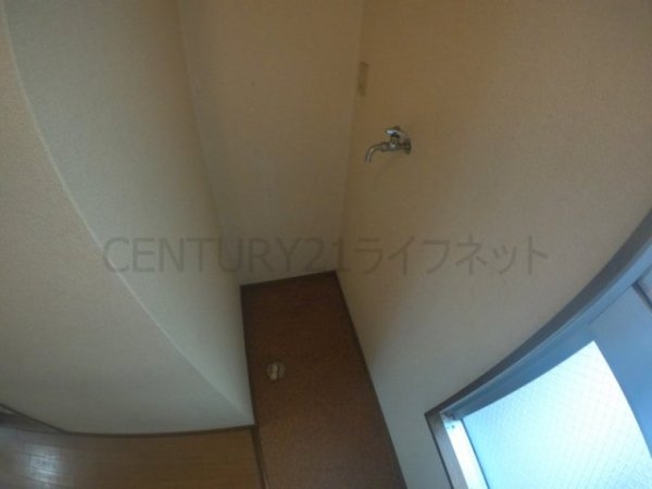 ライブスペース十三